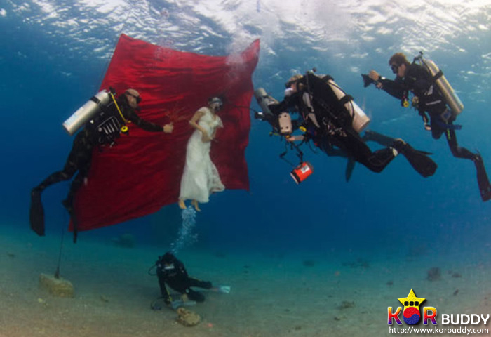 결혼사진 작가들이 미쳤다고 불리는 이유